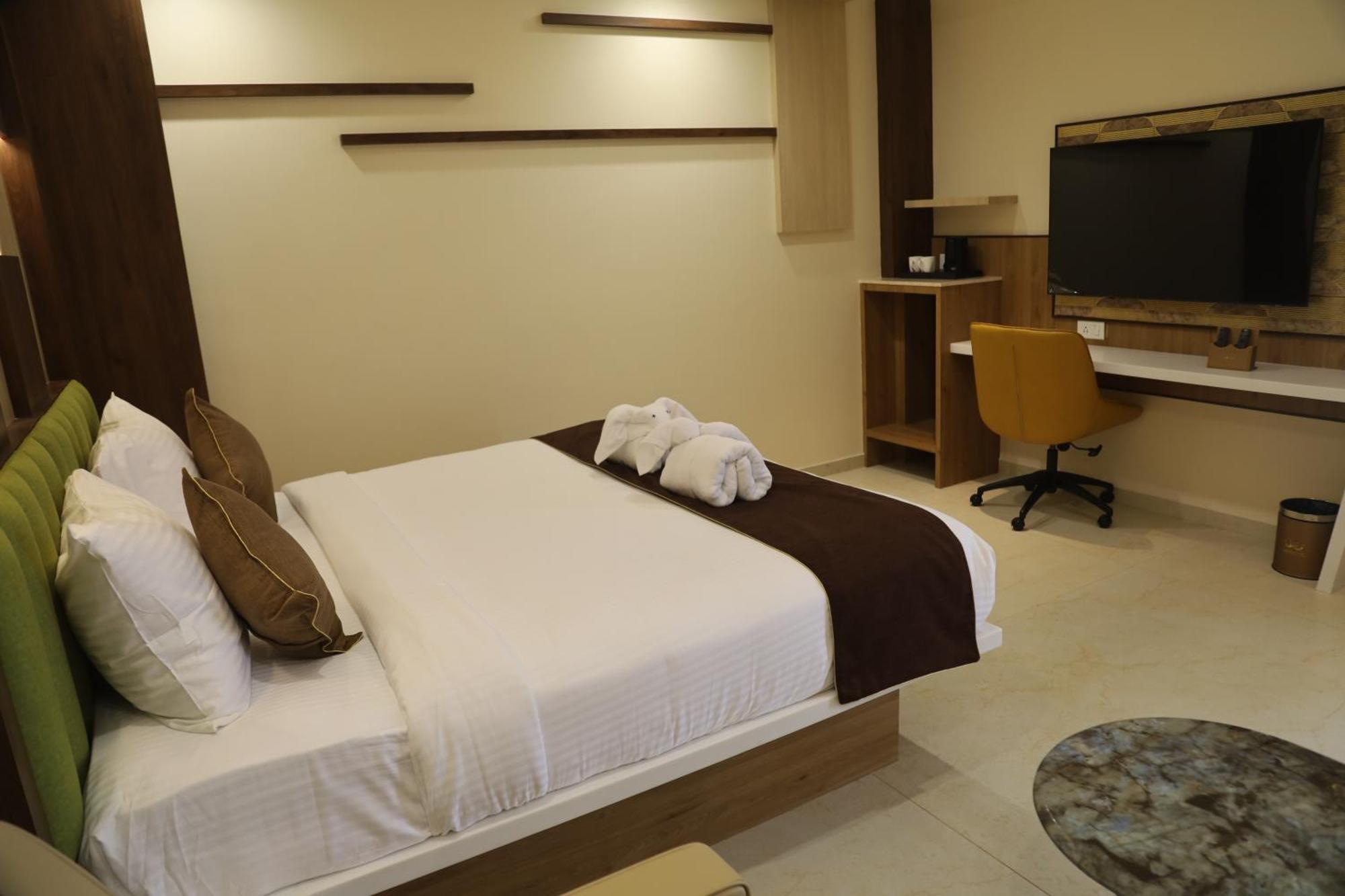 Kings Bury Inn กุมพาโกนัม ภายนอก รูปภาพ